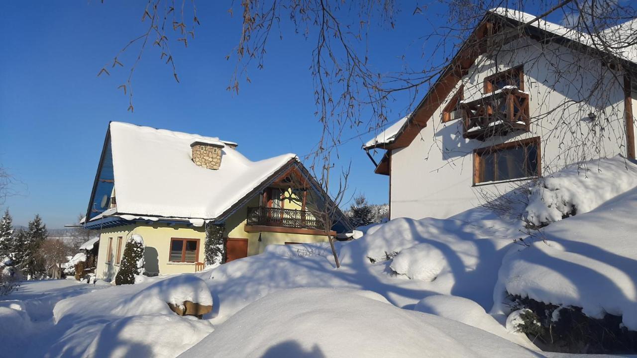 Apartament Huba Bagian luar foto